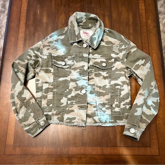 Justice Camouflage Cropped Denim Jacket - Picture 1 of 2